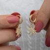 Lucky Life 925 Ayar Gumuss Gold Sallantılı Kutup Yıldızı Lucky Life Lucky Life Kadın Küpe