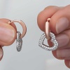 ​Lucky Life 925 Ayar Gumuss Rose Sallantılı Kalp Lucky Life Lucky Life Kadın Küpe