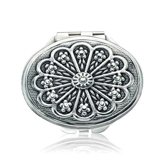 Lucky Life 925 Ayar Gumuss  Papatya Motifli Kapaklı Oval El Aynası