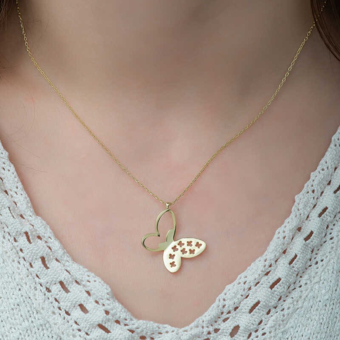 ​​Lucky Life 925 Ayar Gumuss  Gold Kelebek Bayan Kolye