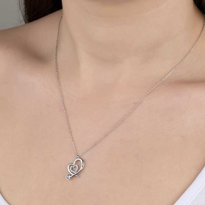 Swarovski Taşlı Lucky Life 925 Ayar Gumuss  Kalp Bayan Kolye