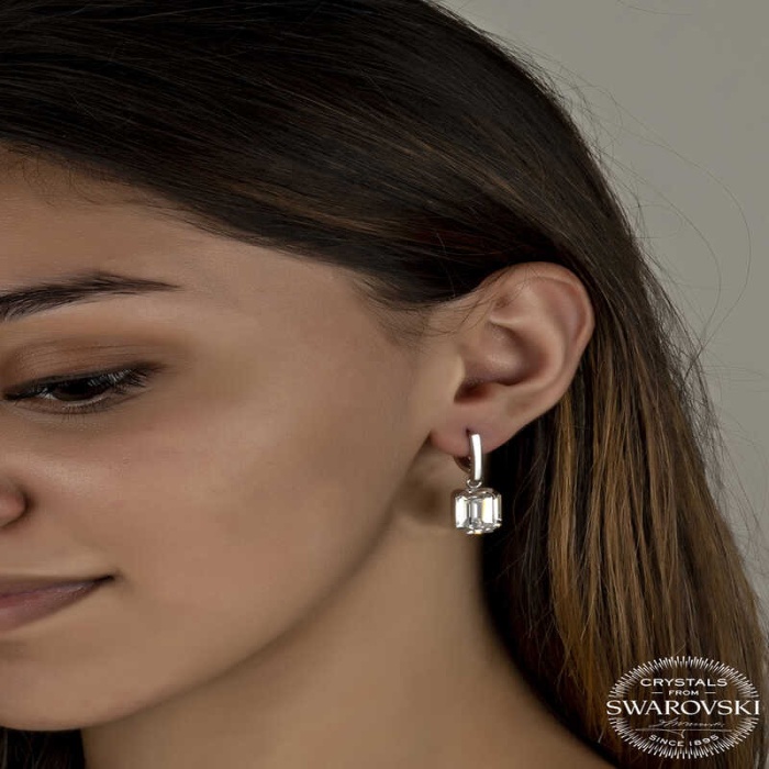 Swarovski Crystal Taşlı Lucky Life 925 Ayar Gumuss  Beyaz Baget Sallantılı Lucky Life Lucky Life Kadın Küpe