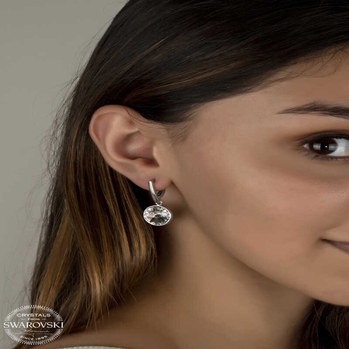 Swarovski Crystal Taşlı Lucky Life 925 Ayar Gumuss  Beyaz Sallantılı Lucky Life Lucky Life Kadın Küpe