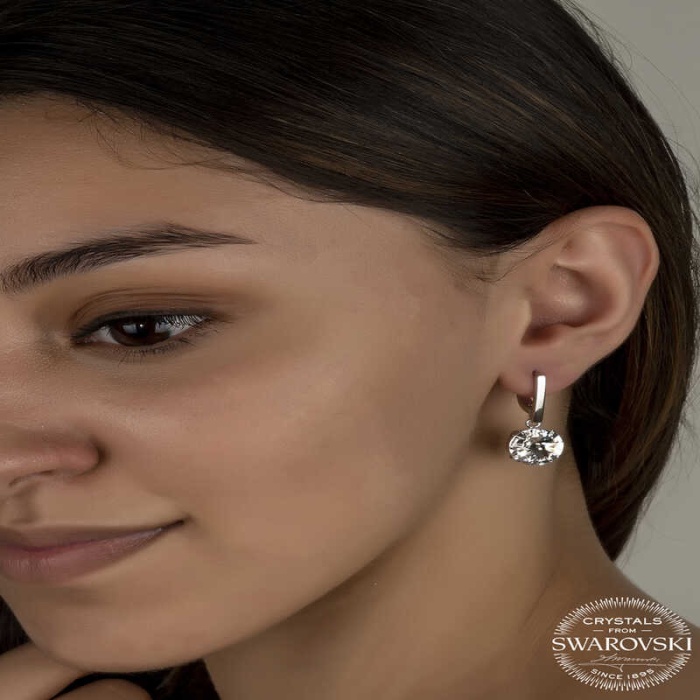 Swarovski Crystal Taşlı Lucky Life 925 Ayar Gumuss  Beyaz Sallantılı Lucky Life Lucky Life Kadın Küpe