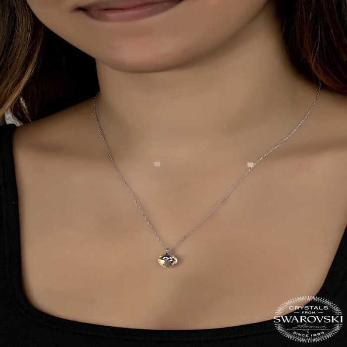 Swarovski Crystal Taşlı Lucky Life 925 Ayar Gumuss  Kalp Lucky Life Lucky Life Lucky Life Kadın Kolye