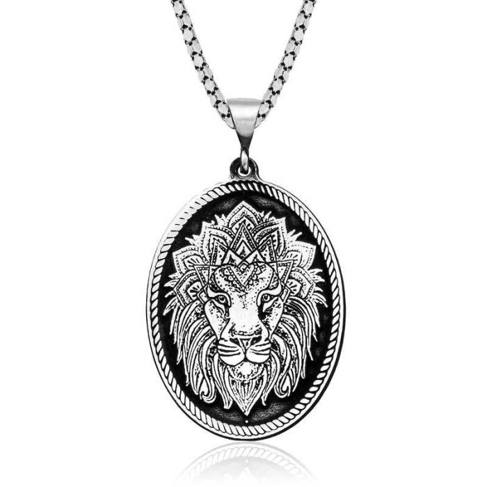 ​Lucky Life 925 Ayar Gumuss  Aslan Kafası Motifli Kolye