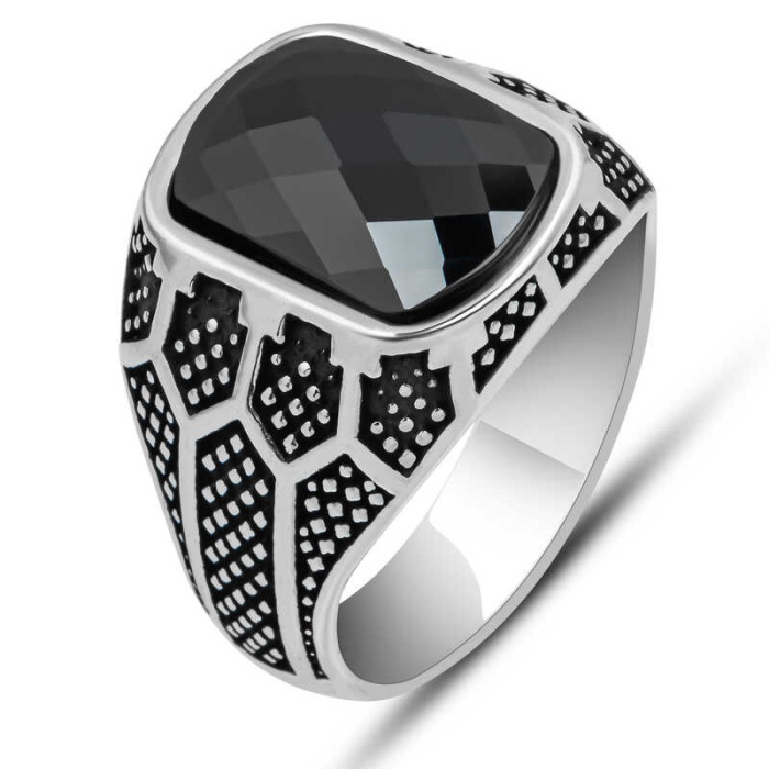 Lucky Life 925 Ayar Gumuss  Siyah Zirkon Taşlı Oval Erkek Yüzük