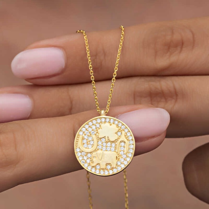 Lucky Life 925 Ayar Gumuss Gold Fil Motifli Şans Lucky Life Lucky Life Lucky Life Kadın Kolye