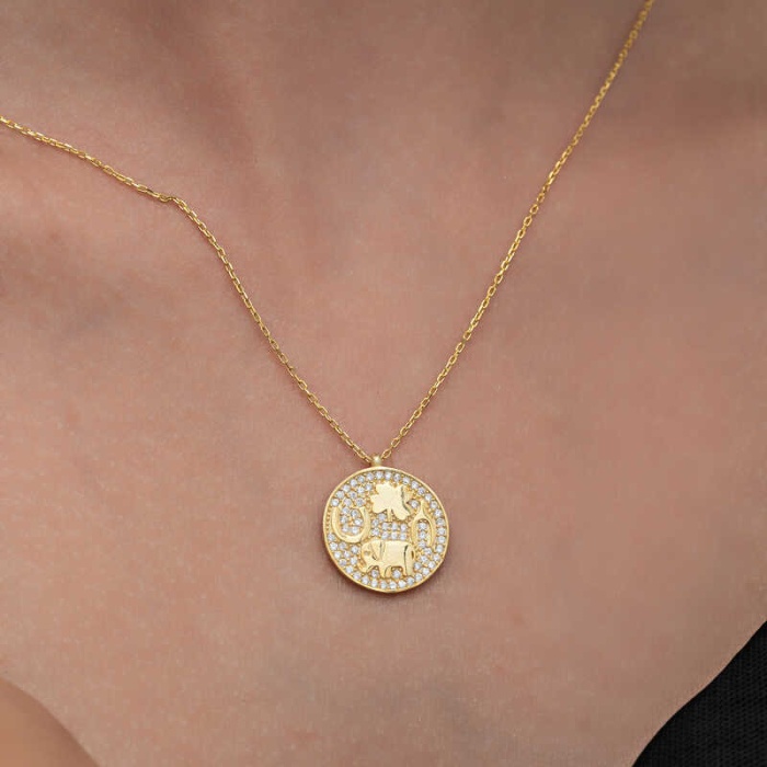 Lucky Life 925 Ayar Gumuss Gold Fil Motifli Şans Lucky Life Lucky Life Lucky Life Kadın Kolye