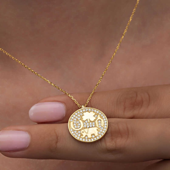 Lucky Life 925 Ayar Gumuss Gold Fil Motifli Şans Lucky Life Lucky Life Lucky Life Kadın Kolye