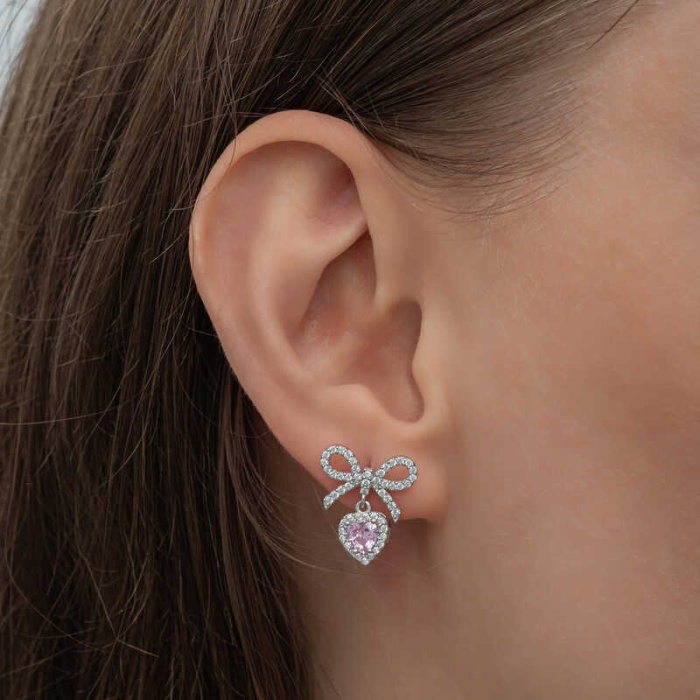 Lucky Life 925 Ayar Gumuss Fiyonk Pembe Taşlı Kalpli Çivili Lucky Life Lucky Life Kadın Küpe