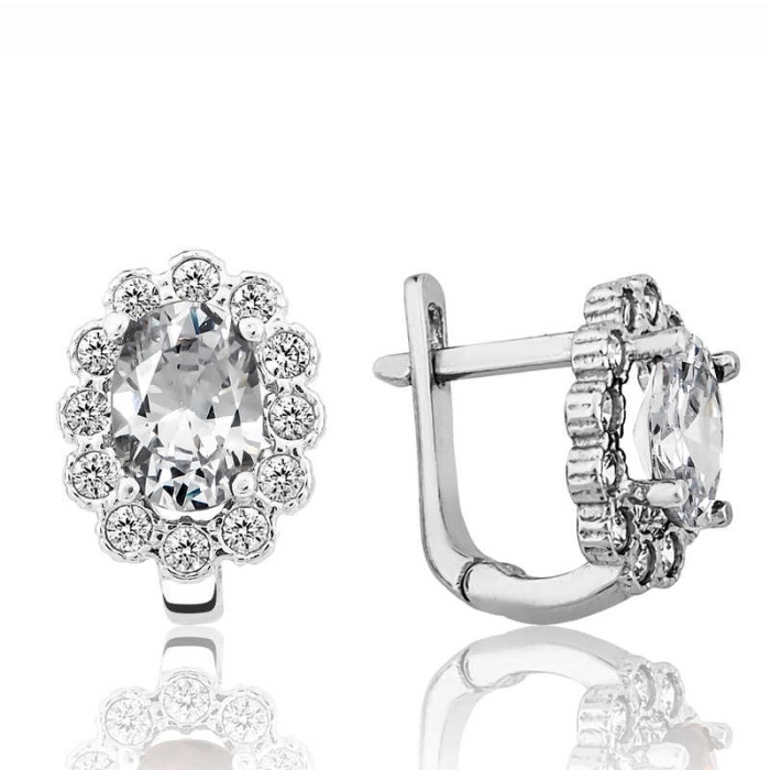 Lucky Life 925 Ayar Gumuss Beyaz Çiçek Desenli J Lucky Life Lucky Life Kadın Küpe
