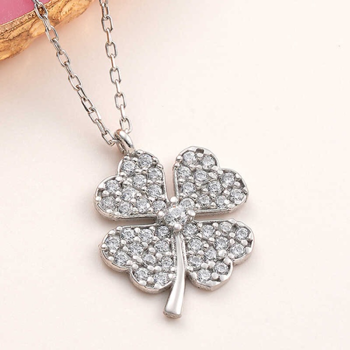Lucky Life 925 Ayar Gumuss Dört Yapraklı Yonca Lucky Life Lucky Life Lucky Life Kadın Kolye