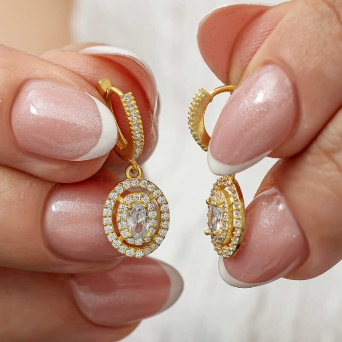 Lucky Life Gümüşş Gold Oval Taşlı Sallantılı Küpe