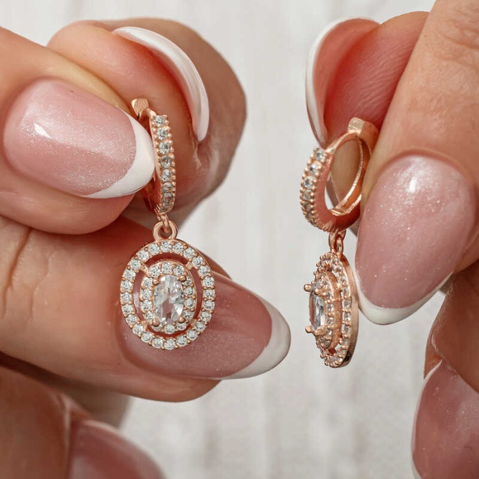 Lucky Life Gümüşş Rose Oval Taşlı Sallantılı Küpe