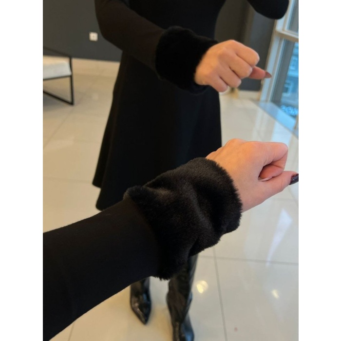 Lucky Life Kadın Uzun Kollu Yaka Ve Manşetleri Peluş Detay Fermuar Dekolteli Mini Elbise