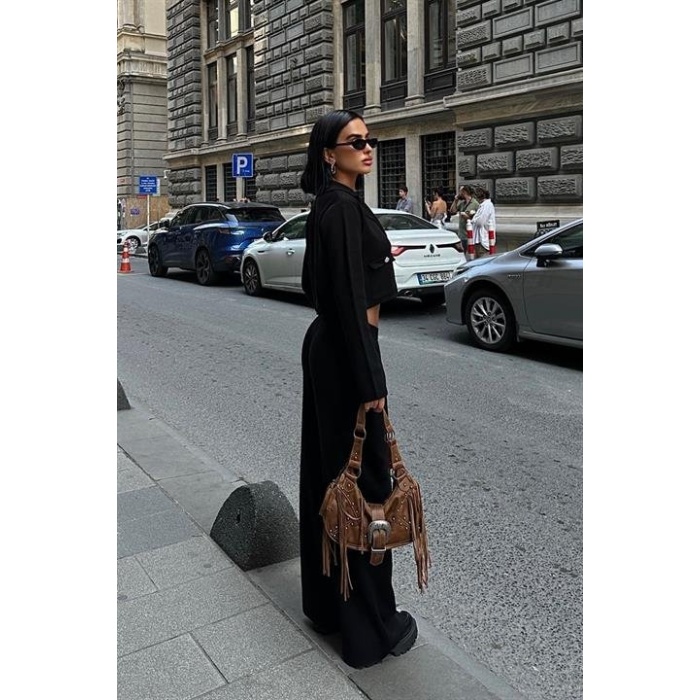 Nancy Kruveze Yaka Crop Takım  - 