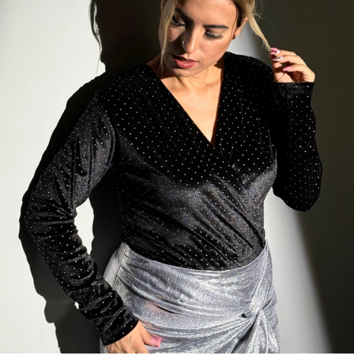 Kadife Taş Detaylı Bodysuit
