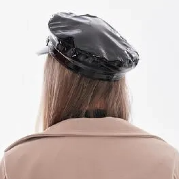 Rugan Deri Siyah Kasket Şapka