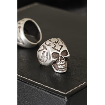 Kuru Kafa Tasarımlı Eskitme Gümüş Desenli Ayarlamalı Model Erkek Yüzük