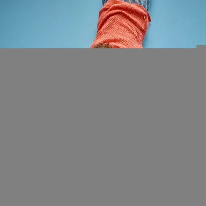 10455  Anna ve Elsanın Karlar Ülkesi Şato Partisi 54 parça +2 yaş