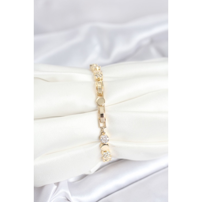 Pirinç Gold Renk Nokta Model Zirkon Taşlı Kadın Bileklik