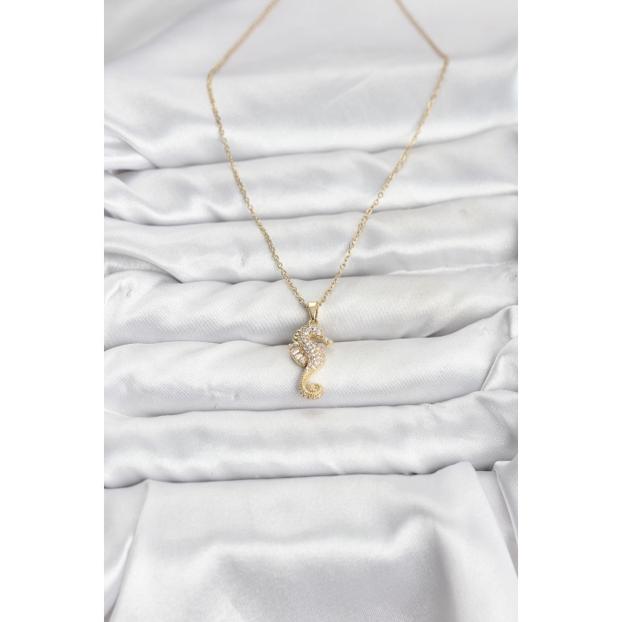 316L Çelik Zincir Gold Renk Deniz Atı Model Zirkon Taşlı Kadın Kolye