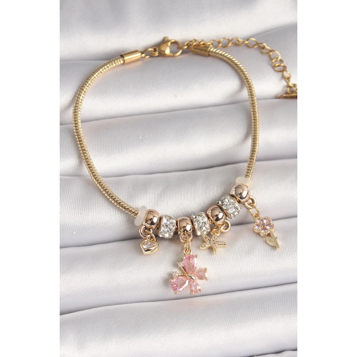 Pirinç Gold Renk Sallantı Pembe Zirkon Taşlı Kelebek Figür Çiçek Detay Charm Kadın Bileklik - TJ-BB6932