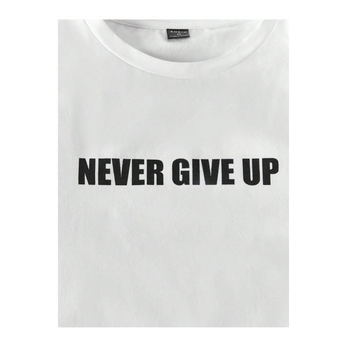 Erkek Beyaz Siyah Oversize Never Give Up Baskılı Bisiklet Yaka Kısa Kollu T-shirt Şort Takımı