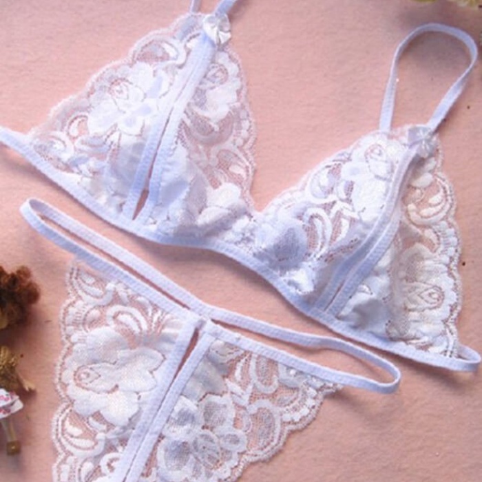 Beyaz Dantelli Fantazi Sütyen ve G-String Takımı TM2090