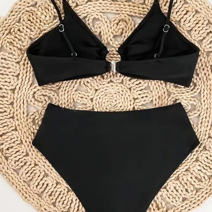 Halka Detaylı V Kesim Bikini Takım
