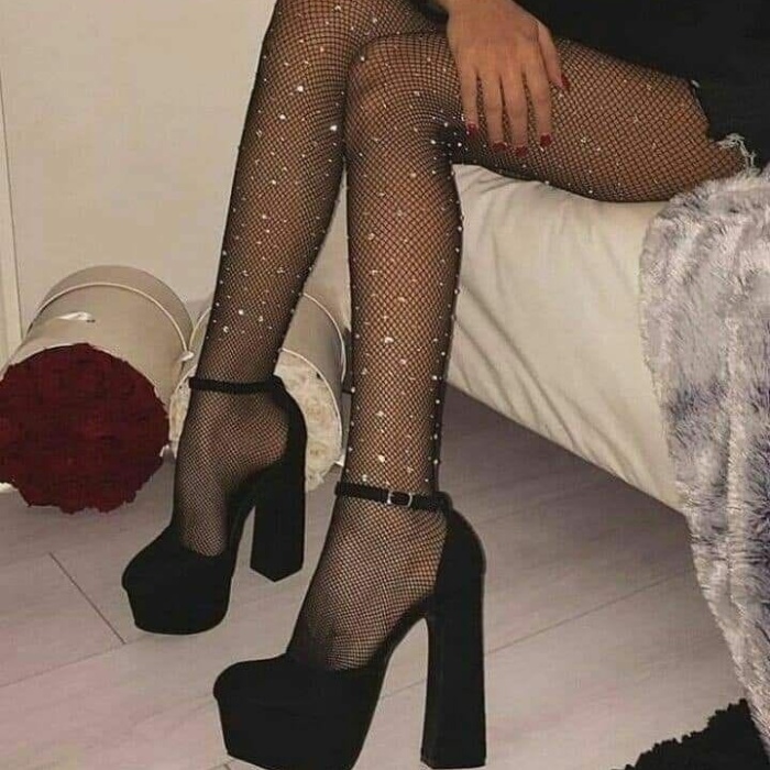 Siyah File Taşlı Çorap