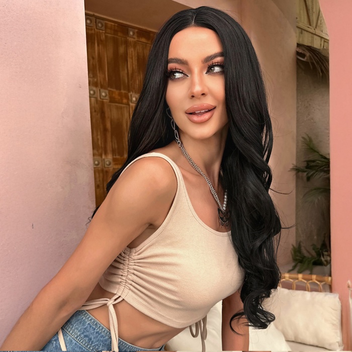 Uzun Siyah Su Dalgalı Tül Peruk