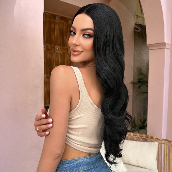 Uzun Siyah Su Dalgalı Tül Peruk