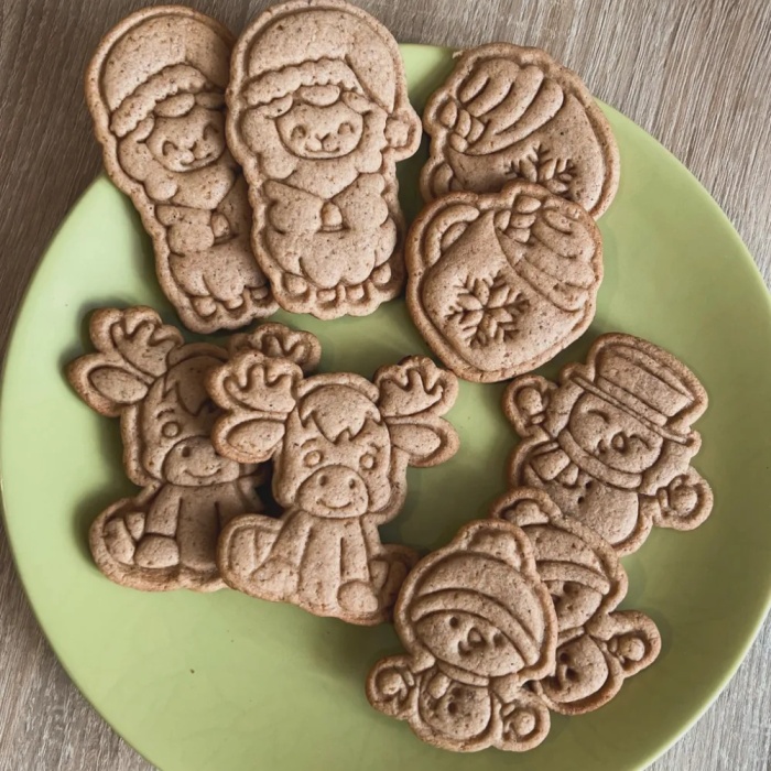 Yılbaşı Temalı Kurabiye Kalıbı – Yeni Yıla Tatlı Bir Başlangıç için