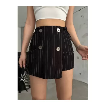 Siyah Düğme Detaylı İtalyan Çizgili Şort Etek