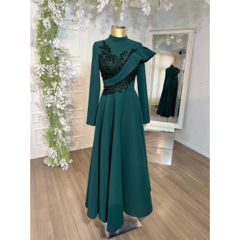 BUSE ABİYE ZÜMRÜT