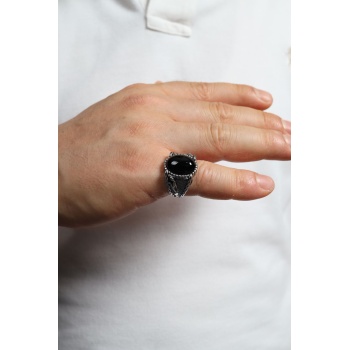 Jaguar Motifli Oval Siyah Oniks Taşlı Gümüş Erkek Yüzük