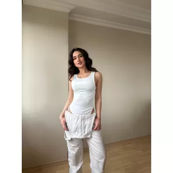 Halter Yaka Beyaz Bodysuit