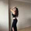 Siyah Püskül Detay Bluz