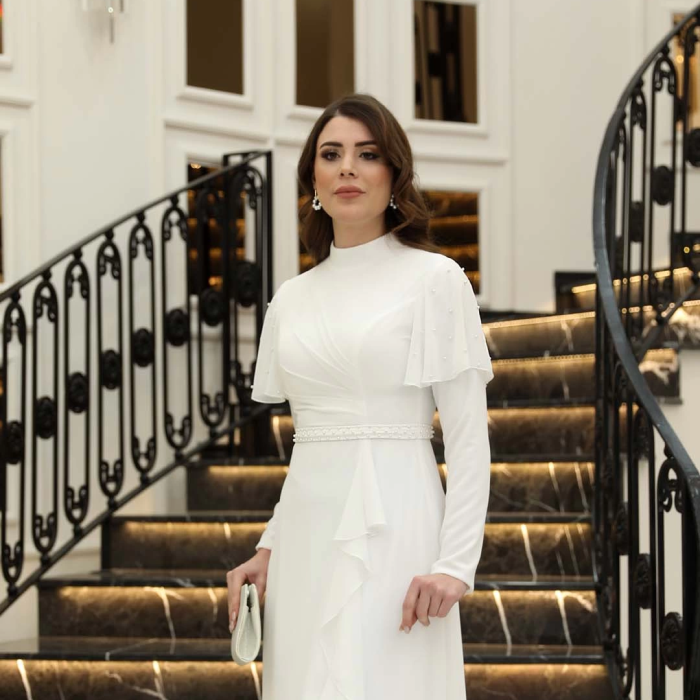 ASİL İNCİ DETAYLI ABİYE ELBİSE EKRU