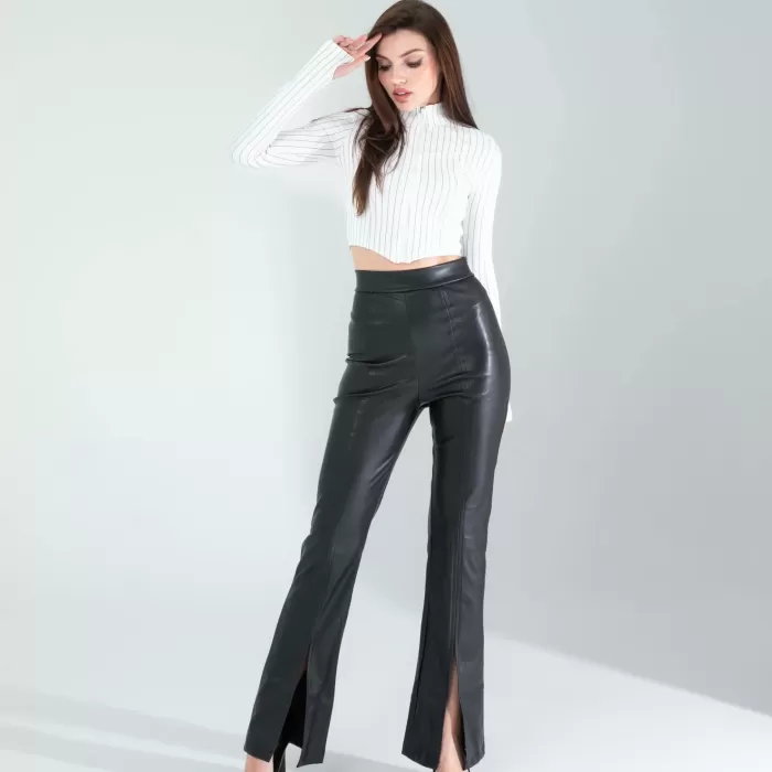 Beyaz Fitilli Parmak Geçmeli Crop