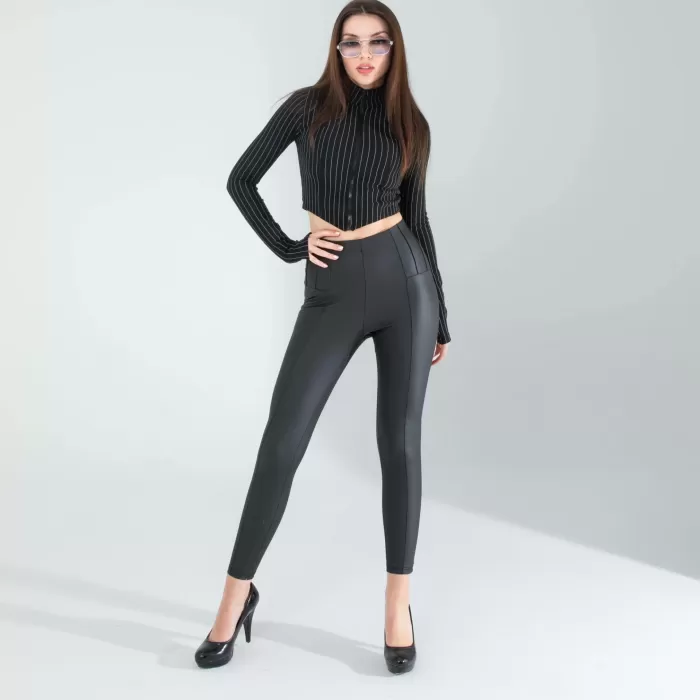 Siyah Fitilli Parmak Geçmeli Crop