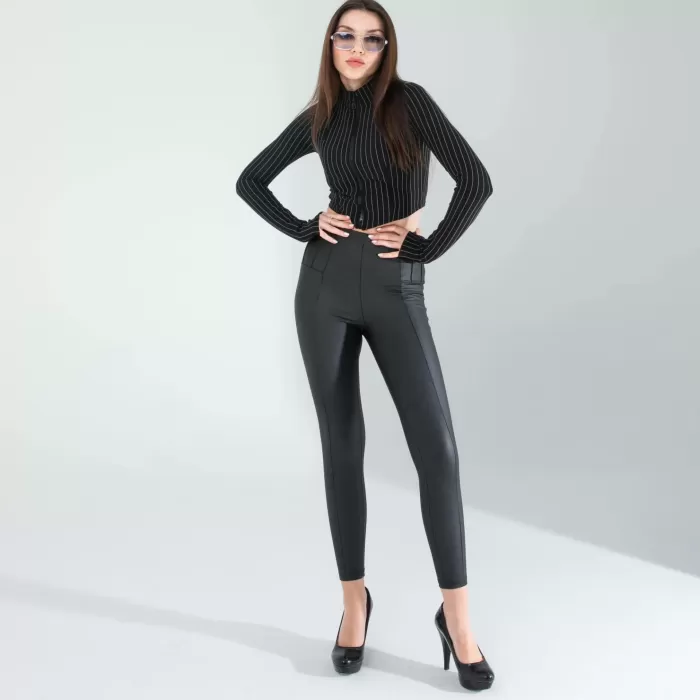 Siyah Fitilli Parmak Geçmeli Crop
