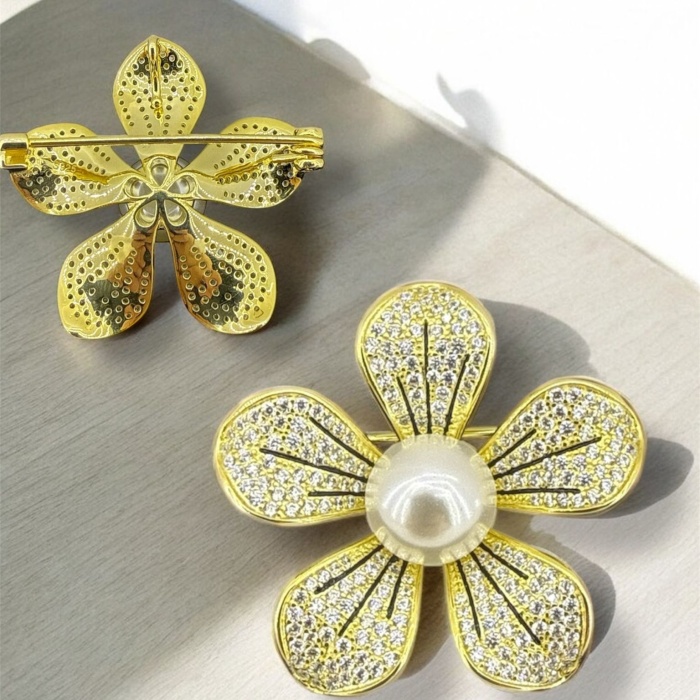 Yaka Broşu - Gold