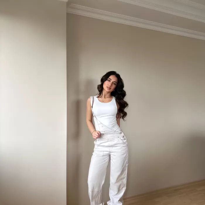 Halter Yaka Beyaz Bodysuit