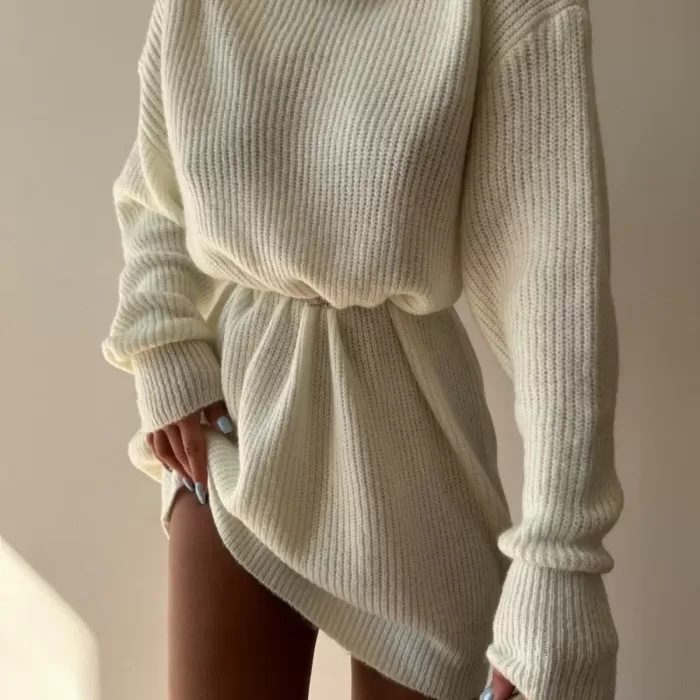 Beyaz Boğazlı Triko Elbise