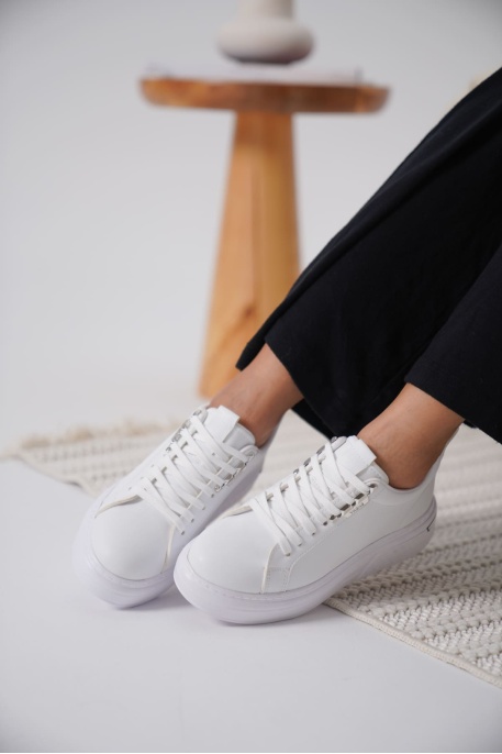 Nova Kadın Gümüş Detaylı Beyaz Sneaker
