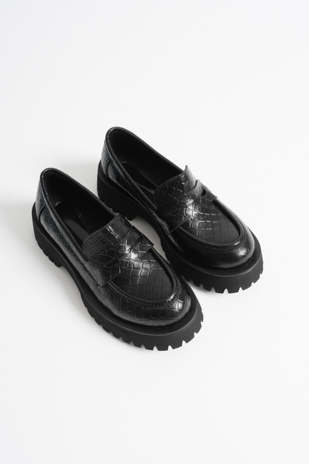 Noir Kadın Günlük Siyah Kroko Loafer Ayakkabı