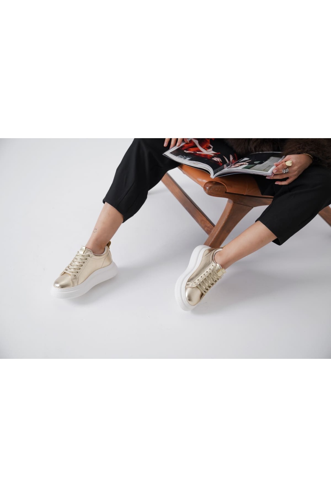 Dina Kadın Altın Sneaker